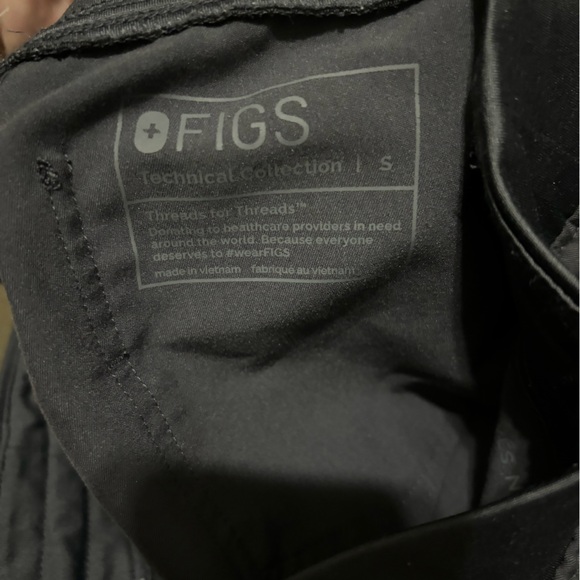 Charcoal Zamora Joggers and Catarina Top - Picture 2 of 3